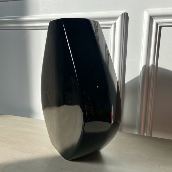 Vintage 1997 Haeger Pottery Shiny Black Art Deco Angular 11" Vase - Rare! - Picture 6 of 8